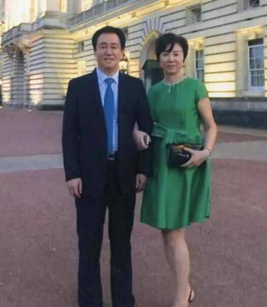 比基尼猫娘泳衣跳舞视频